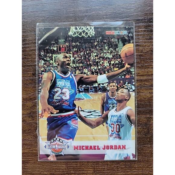 Michael Jordan 1992-1993 NBA Hoops #257 - Chicago Bulls - NBA All Star - Picture 1 of 2
